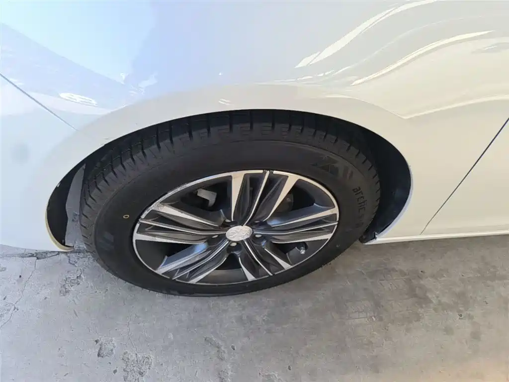 Peugeot 308 2016 1.6L Automatic Luxury фото 23