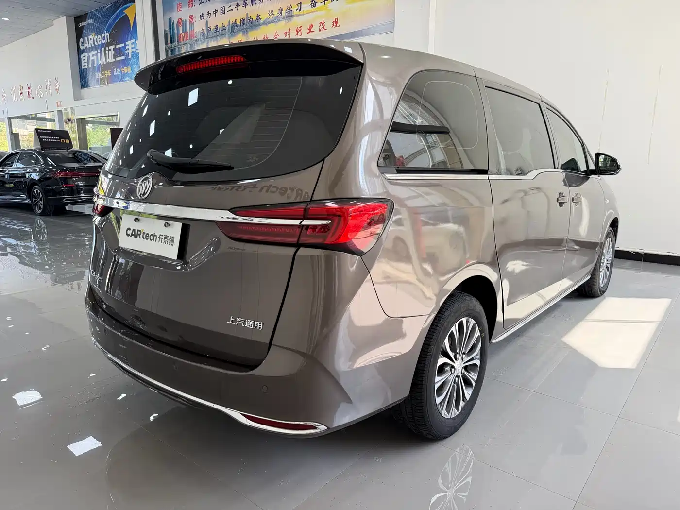 Buick GL8 2023 Model Land Business Class Comfort фото 8