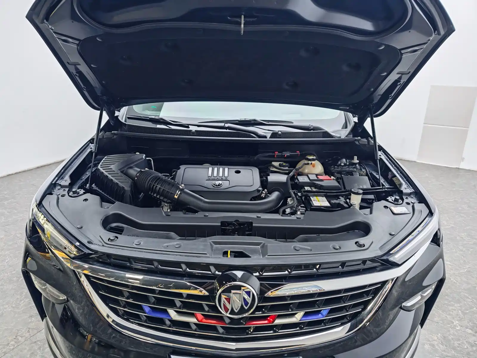 Photo 13 - Buick Enclave