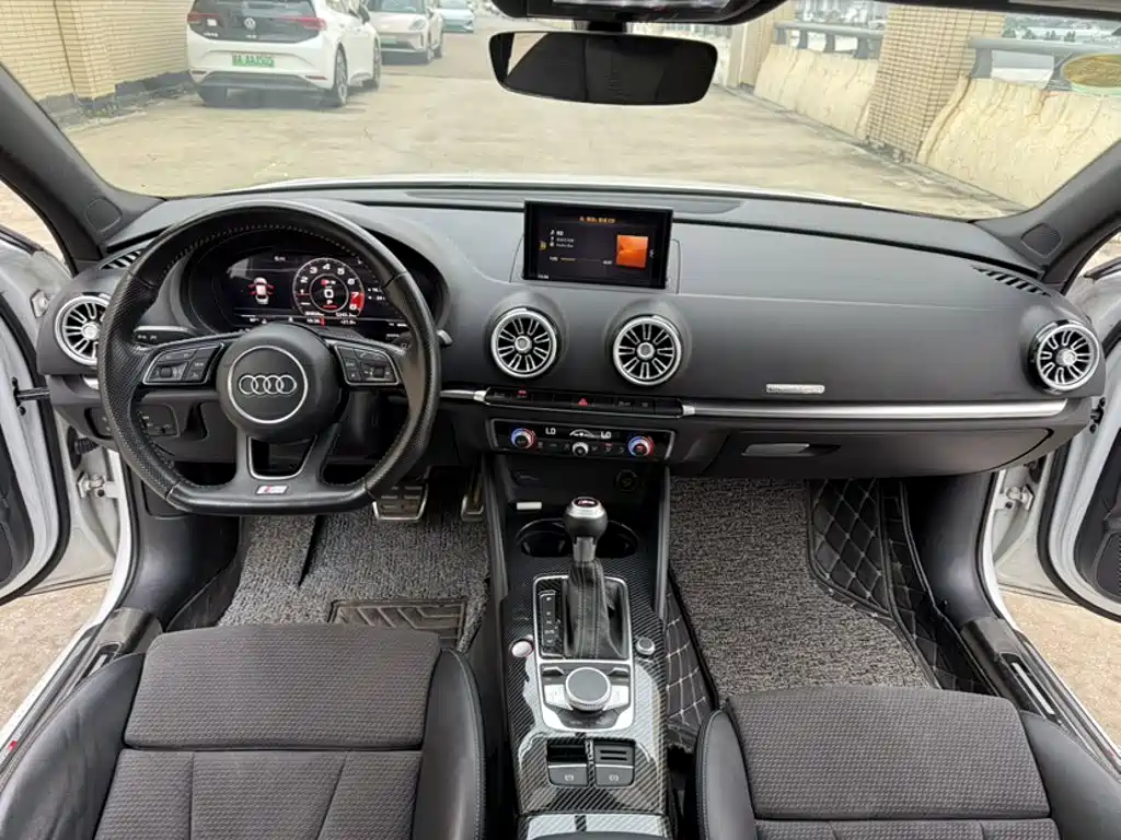 Audi S3 2018 2017 Facelift S3 2.0T Limousine