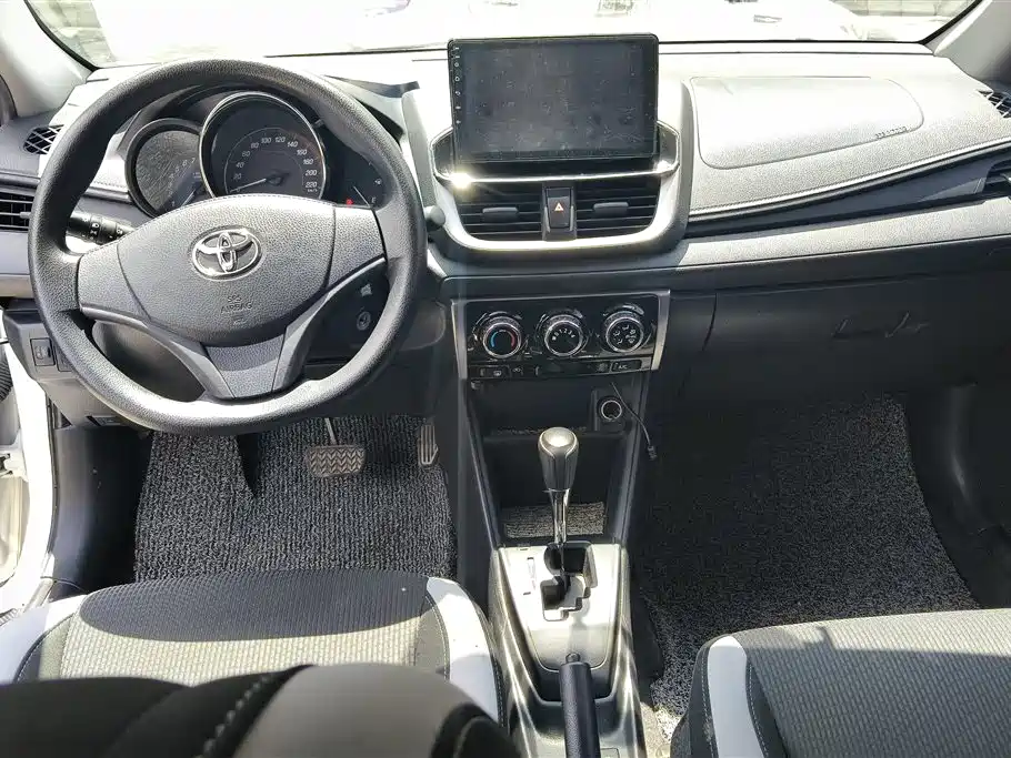 Toyota YARiS L Zhi Xuan 2020 Zhi Xuan X 1.5L CVT Leading фото 12