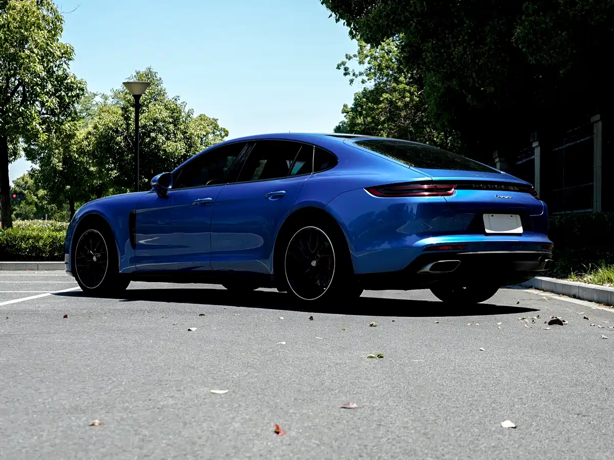 Porsche Panamera 2017 Panamera 3.0T фото 9