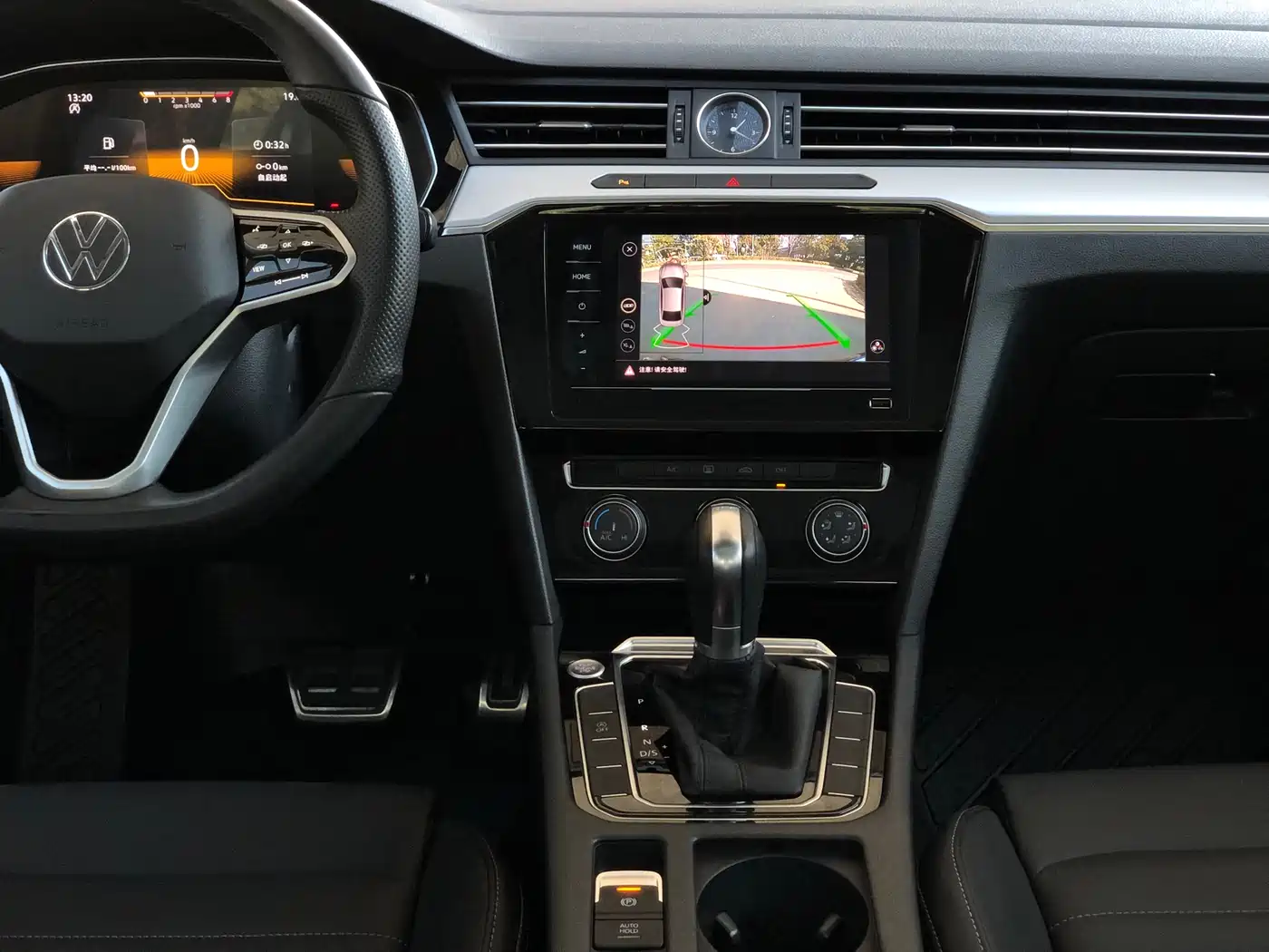 Volkswagen Magotan 2025 Popular Edition 280TSI DSG Comfort фото 9