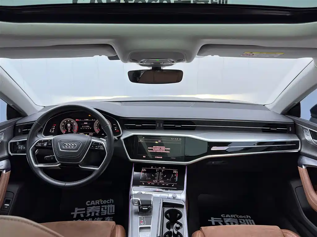 Audi A7L 2024 45 TFSI quattro Premium Luxury фото 23