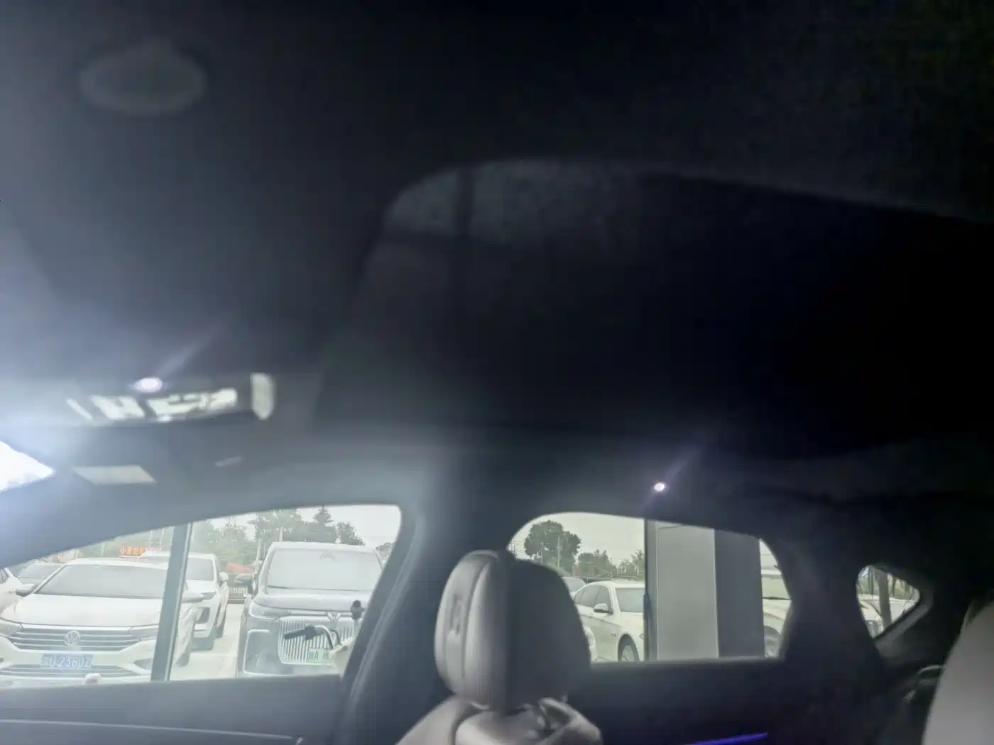 BYD Han 2022 DM-i 121KM Prestige фото 12