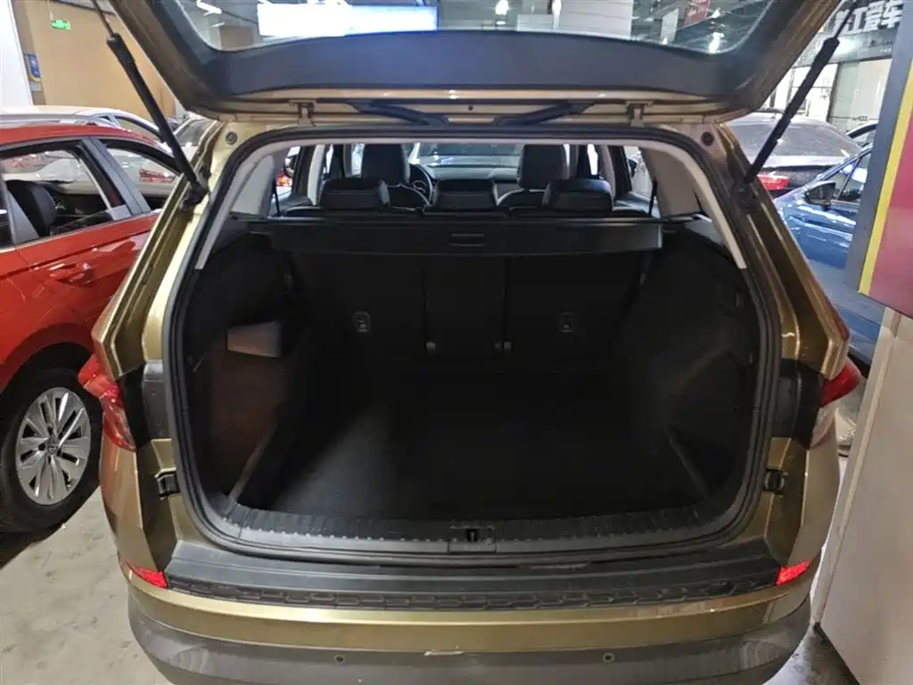 Škoda Kodiaq 2018 TSI330 5-seat FWD Comfort фото 19