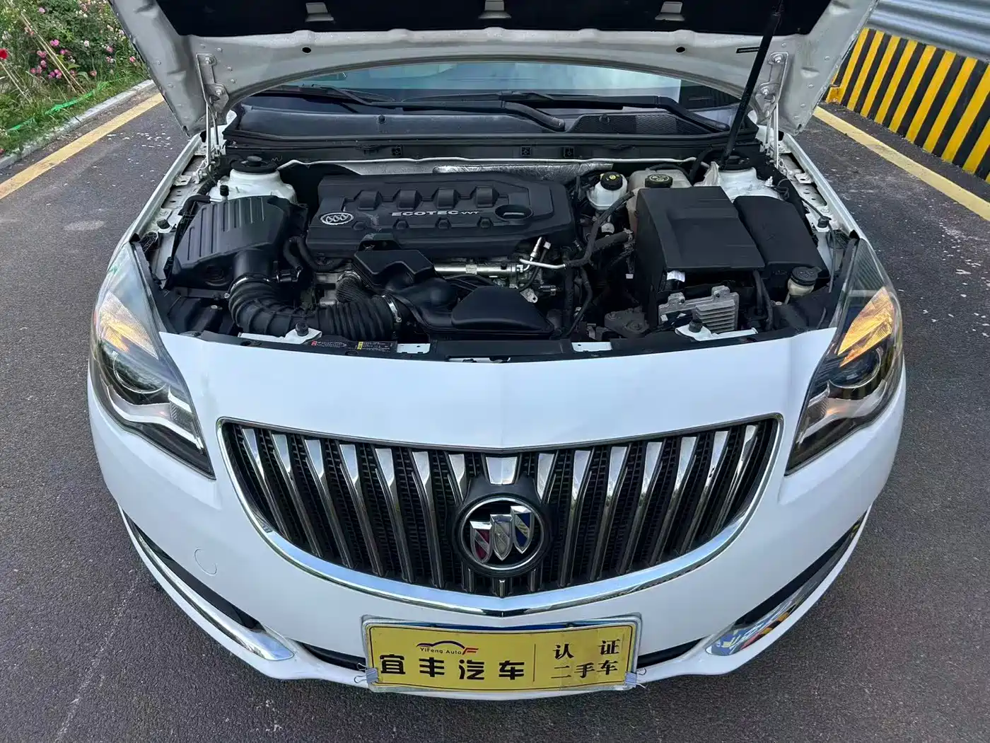 Buick Regal 2015 2.0L Elite Fashion Model фото 17
