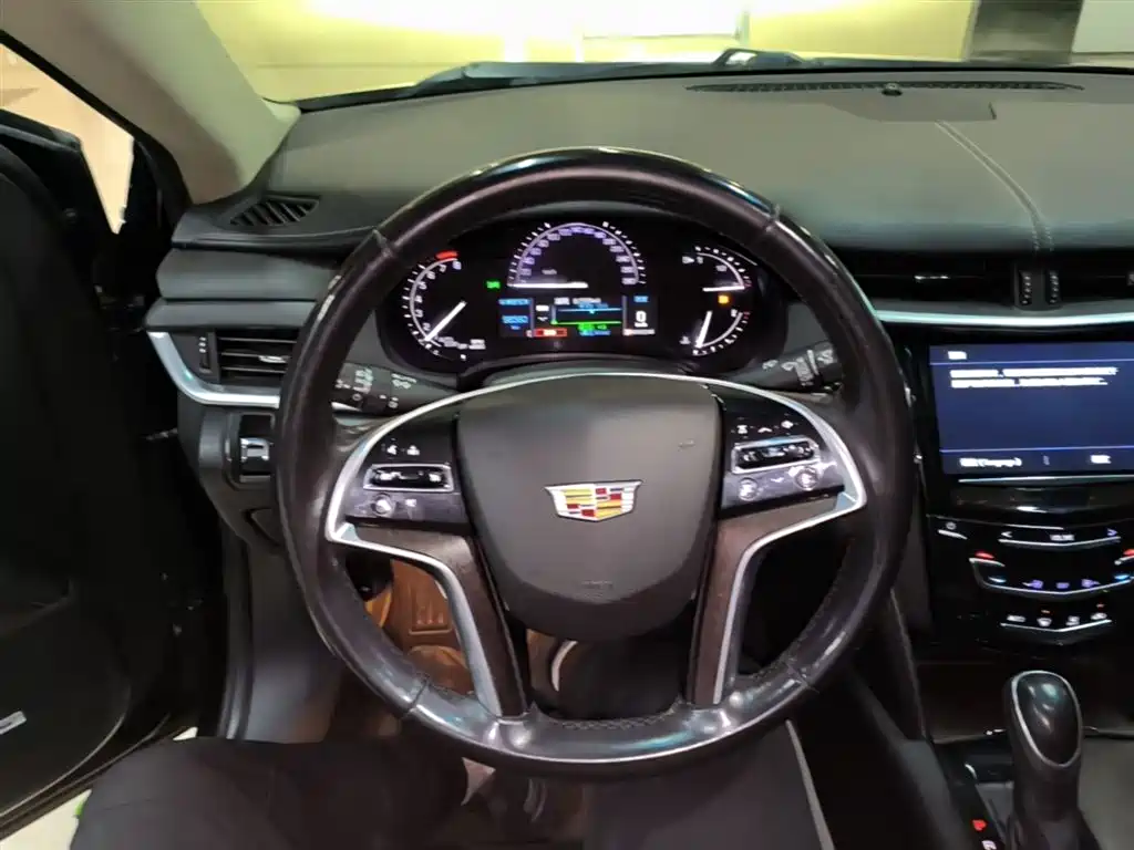 Cadillac XTS 2018 28T Technology фото 11
