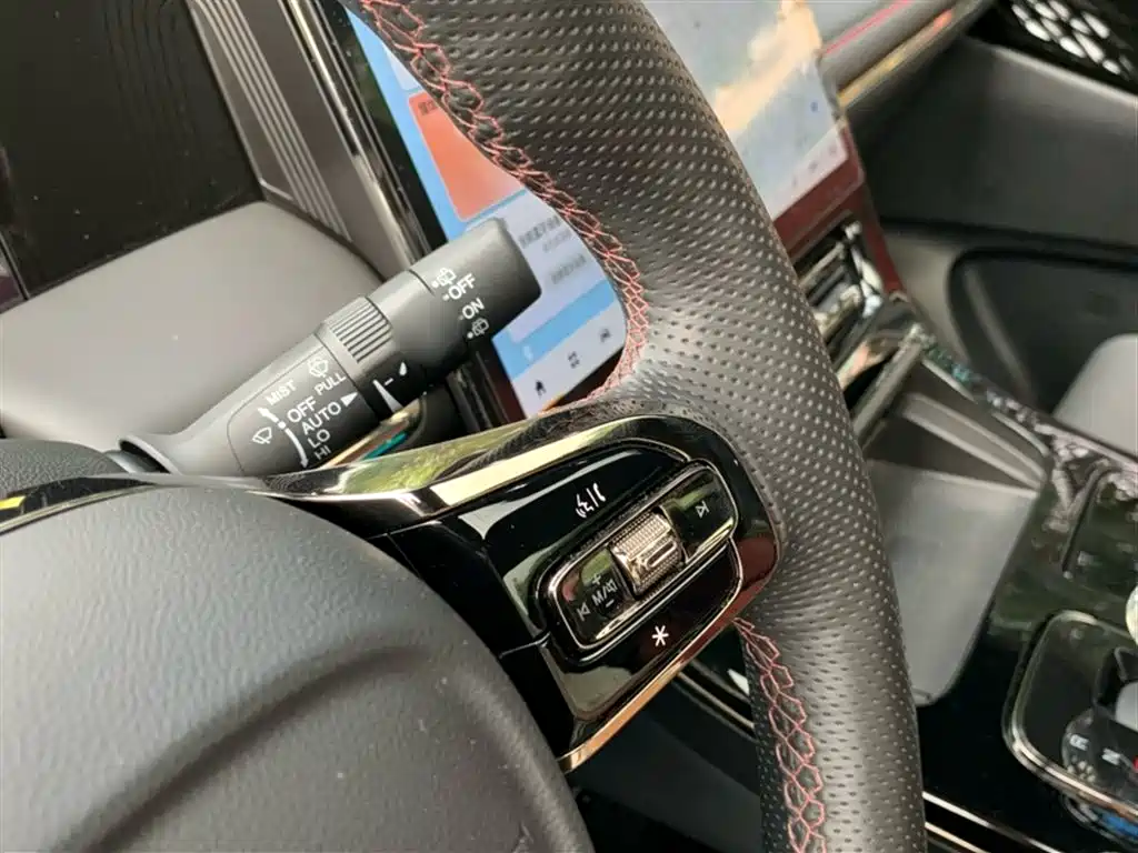 GAC Trumpchi Trumpchi M8 2023 Model Master Series 400T Ultimate Edition фото 15