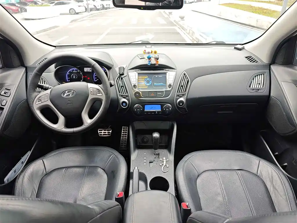 Hyundai Beijing Hyundai ix35 2010 2.4L Automatic 2WD Premium GLS фото 7