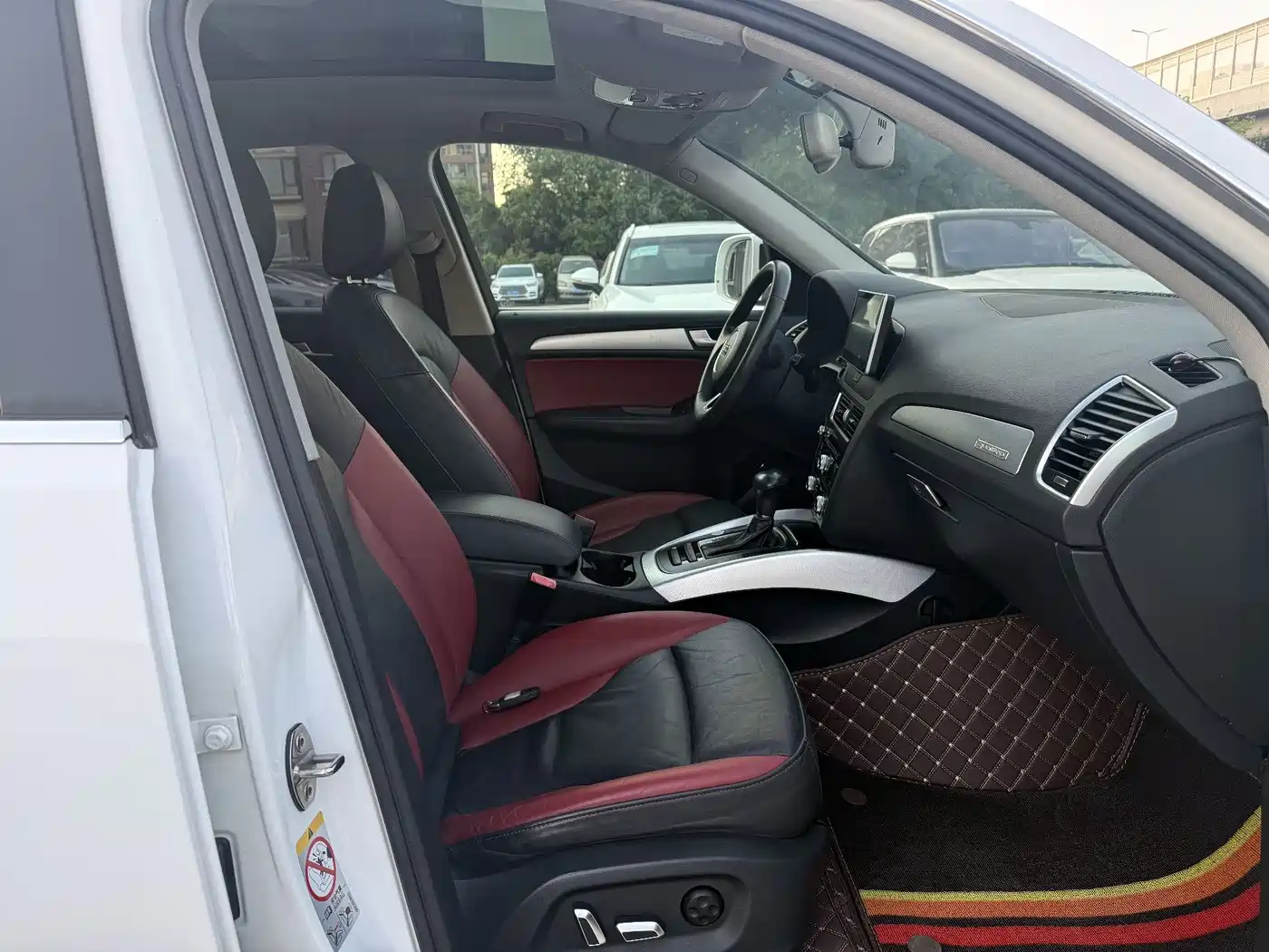 AUDI Q5