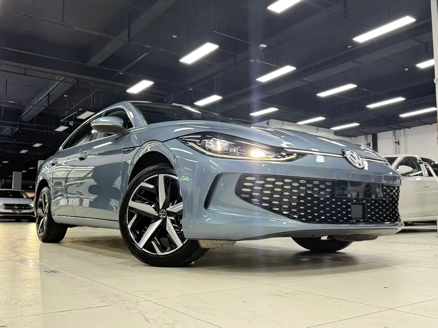 Volkswagen Lamando 2023 Lamando L 280TSI DSG Cool Edition фото 2