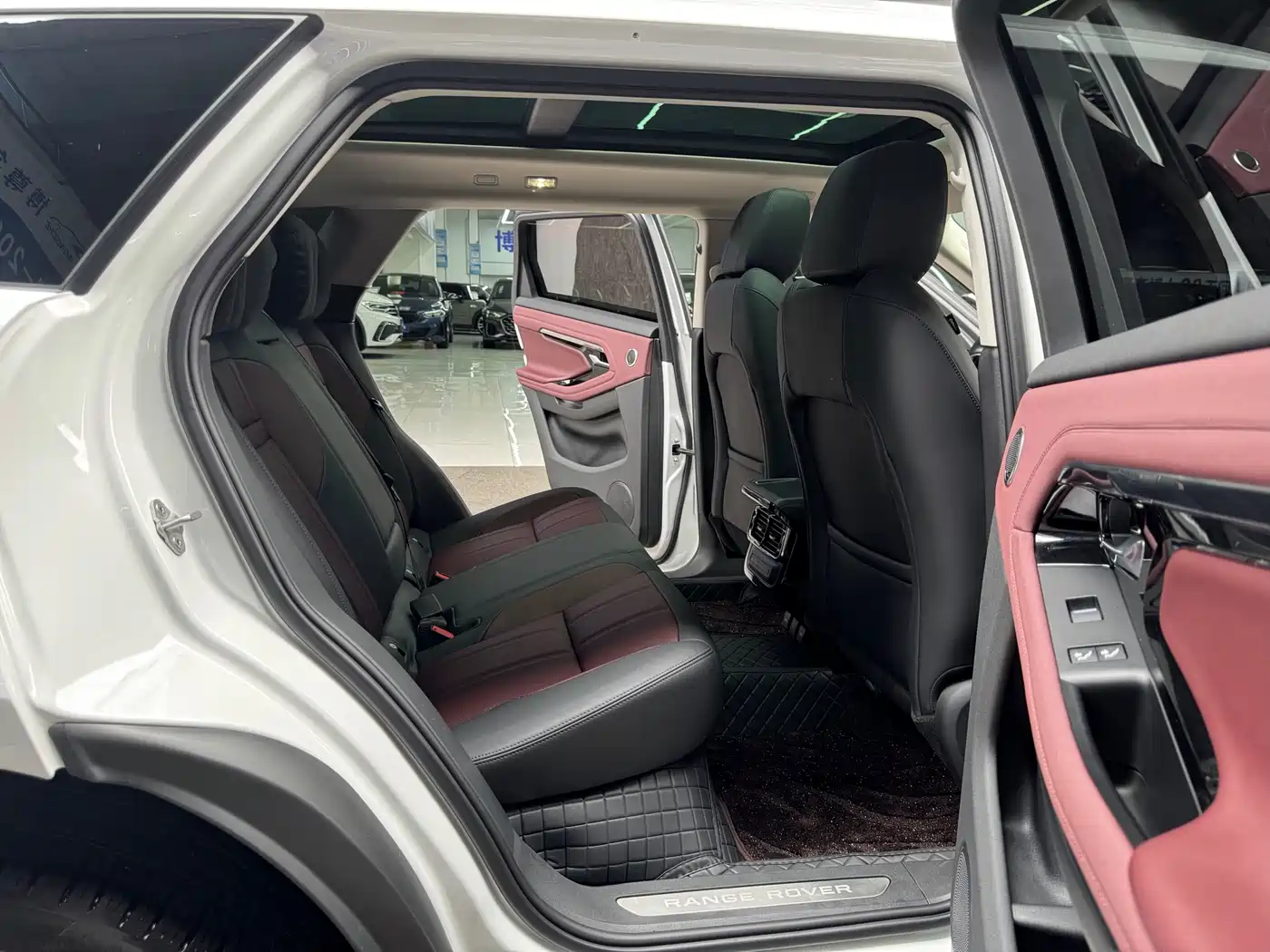 LAND ROVER RANGE ROVER AURORA