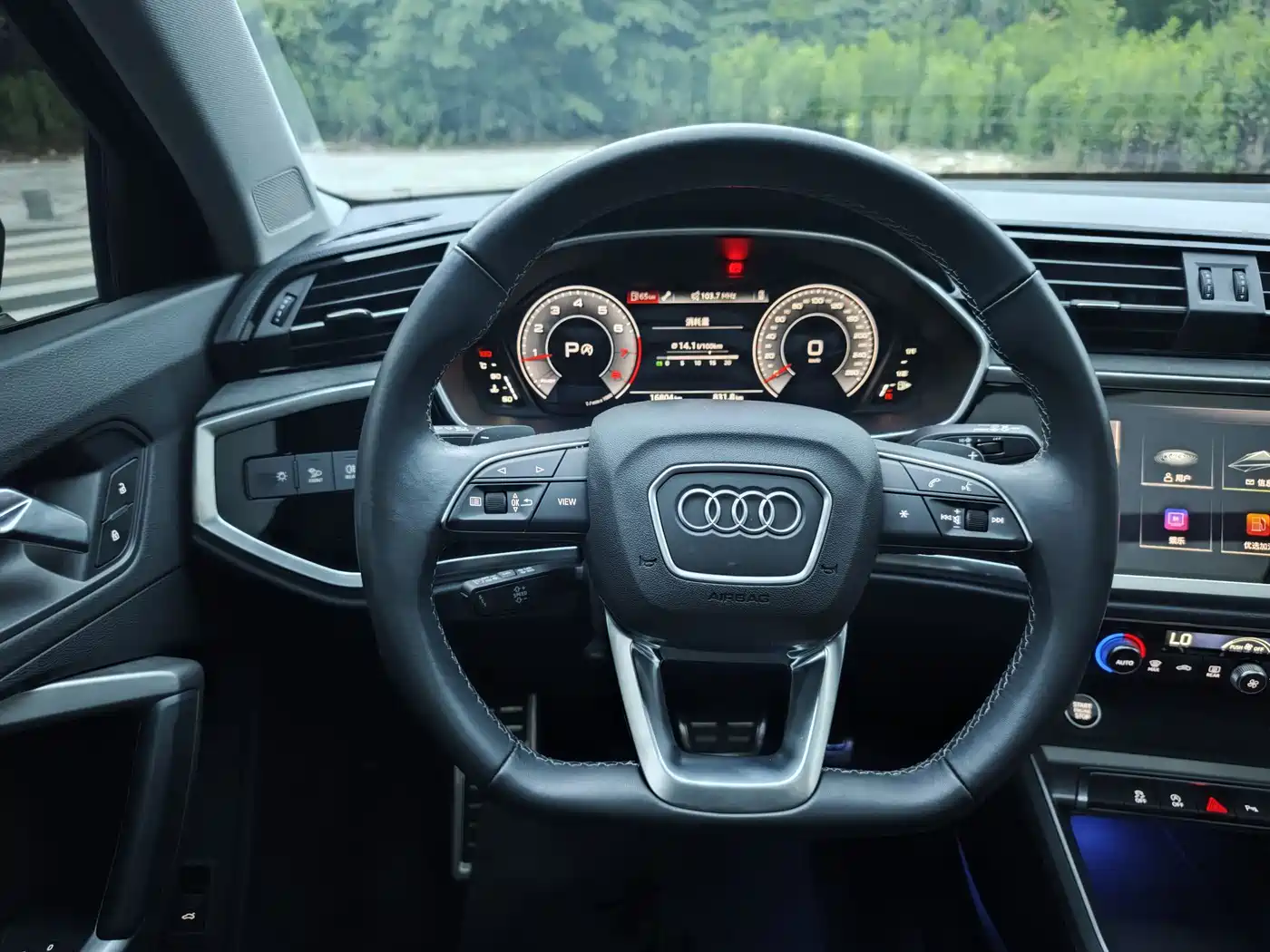 Audi Q3 2023 35 TFSI Fashion Dynamic (1.4T) фото 8