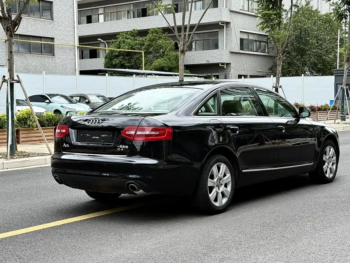 Audi A6L 2009 2.4L Comfort фото 13