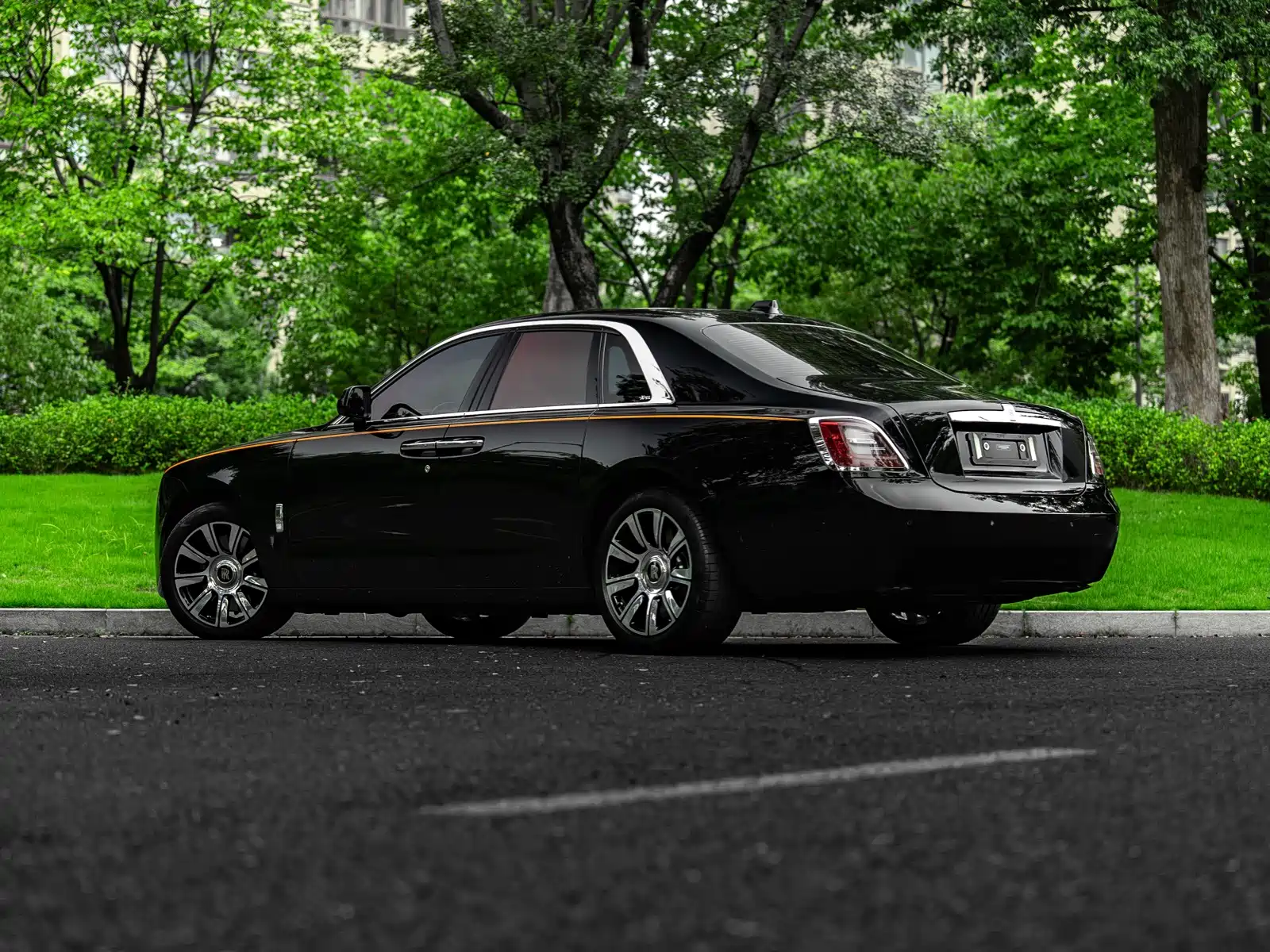 Фото 16 - Rolls-Royce Ghost