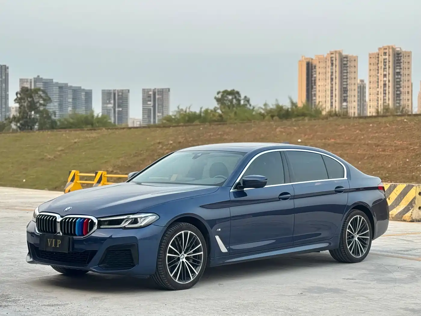 BMW 5 Series 2021 530Li Leading M Sport Package