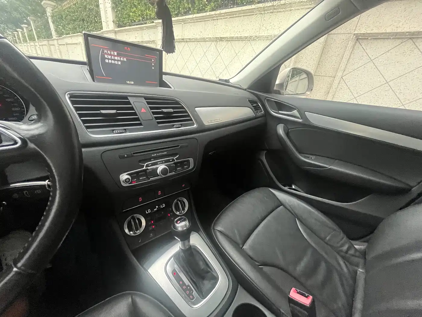 Audi Q3 (Import) 2013 2012 35 TFSI quattro Comfort