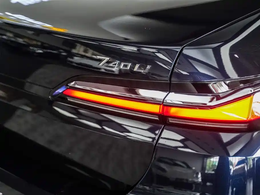 BMW 7 Series 2023 Model 740Li Premium Luxury Package фото 22