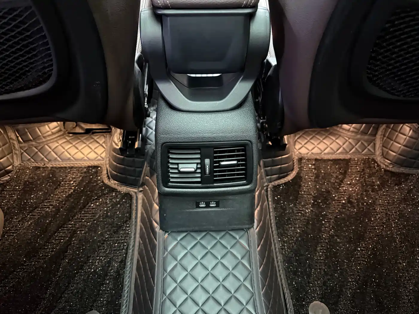 BMW X1 2019 xDrive20Li Premium Model фото 10