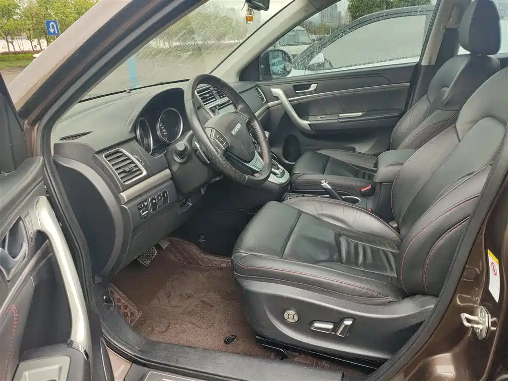 Haval H6 2015 Sport 1.5T Automatic 2WD Premium фото 9