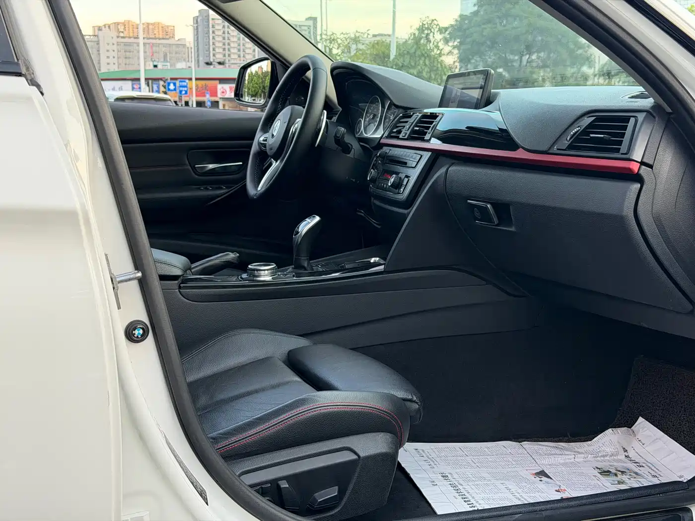 BMW 3 Series 2014 320i Sport Design Package фото 10
