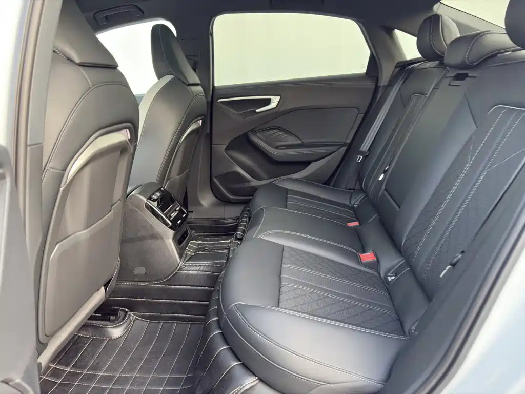Audi A5L 2026 2025 2.0T Navigation Edition