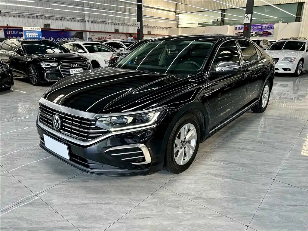 Volkswagen Passat 2022 280TSI Business Edition