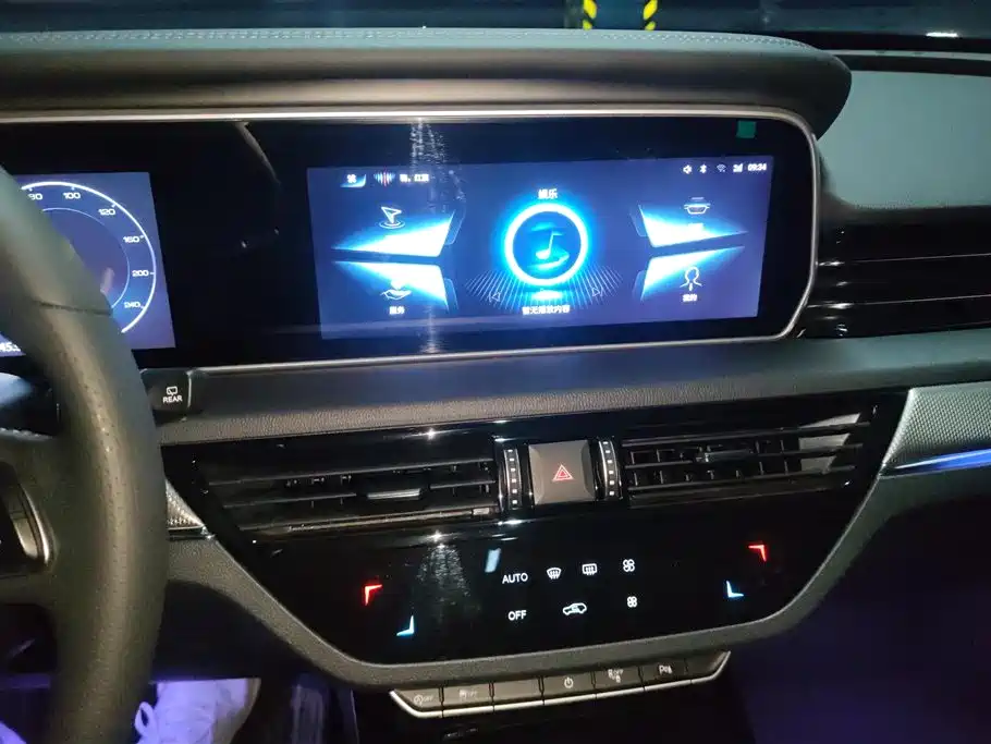 Hongqi HS5 2022 2.0T Smart Connect Flagship AWD Edition фото 13