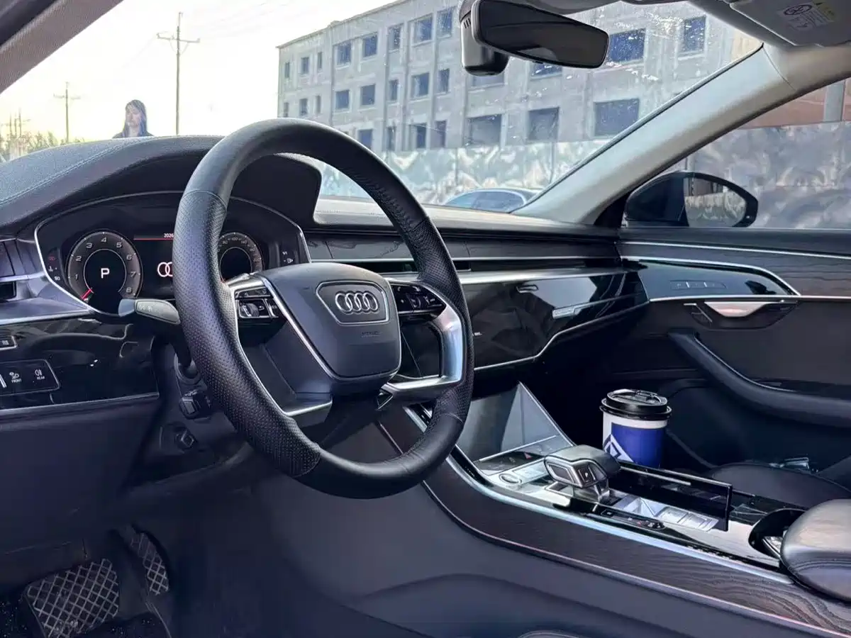 Audi A8 2021 A8L 50 TFSI quattro Luxury фото 4