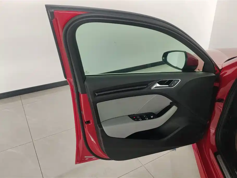 Audi A3 2019 Limousine 35 TFSI Fashion China V фото 7