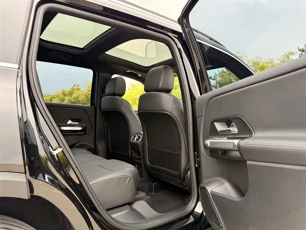 Mercedes-Benz GLB 2023 GLB 220 Dynamic фото 14