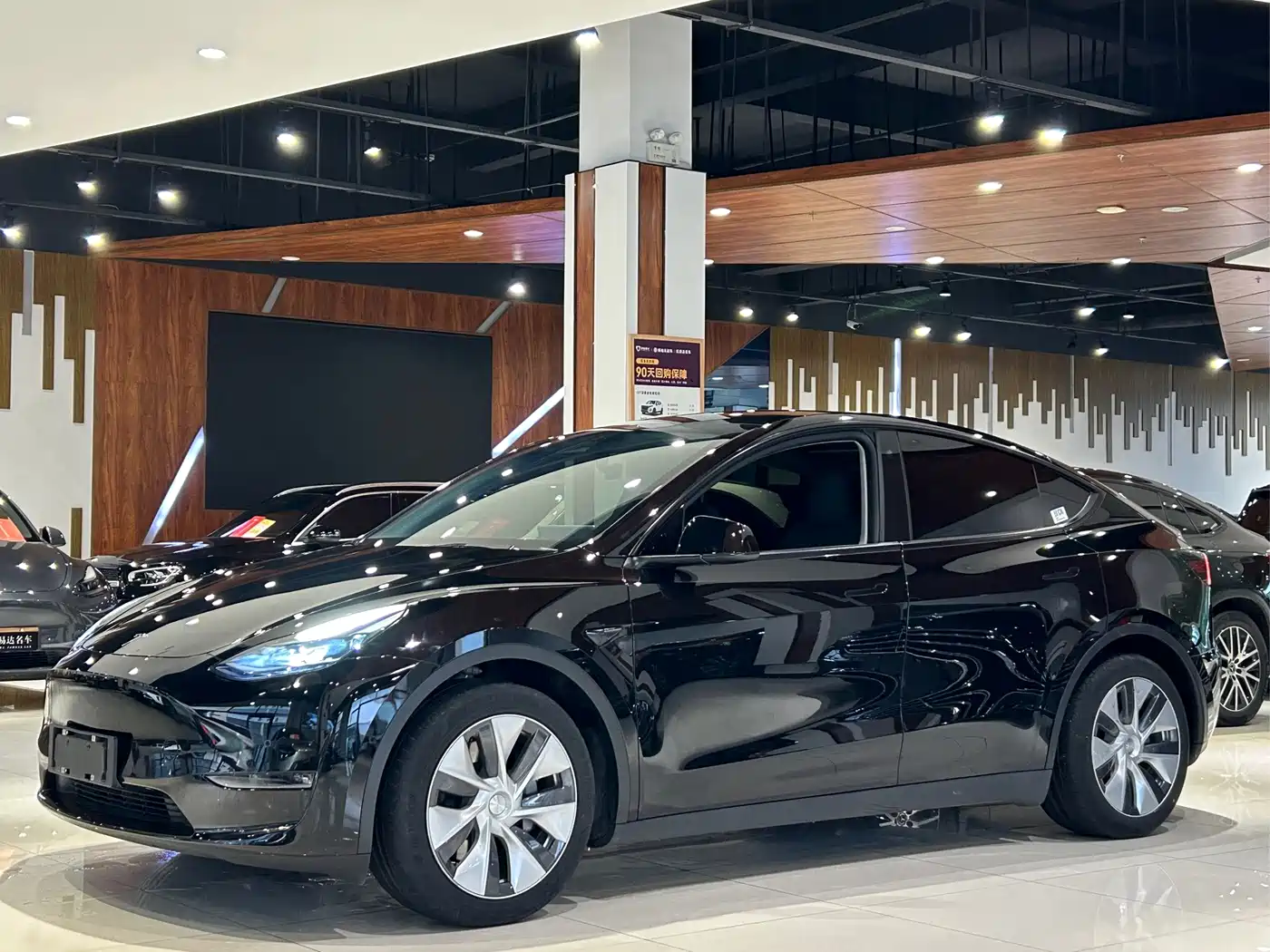 Tesla Model Y 2021