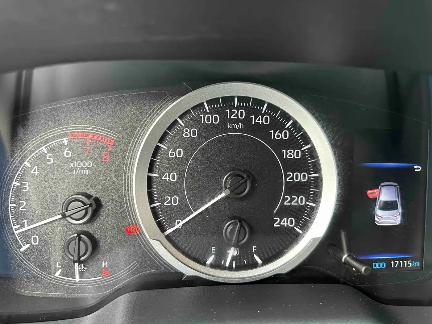 Toyota Corolla 2021 1.2T S-CVT Elite PLUS Edition фото 14