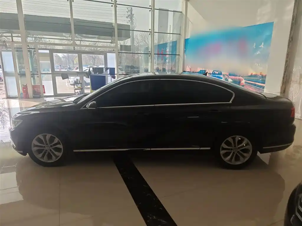 Volkswagen Magotan 2019 330TSI DSG Luxury Class China VI фото 7
