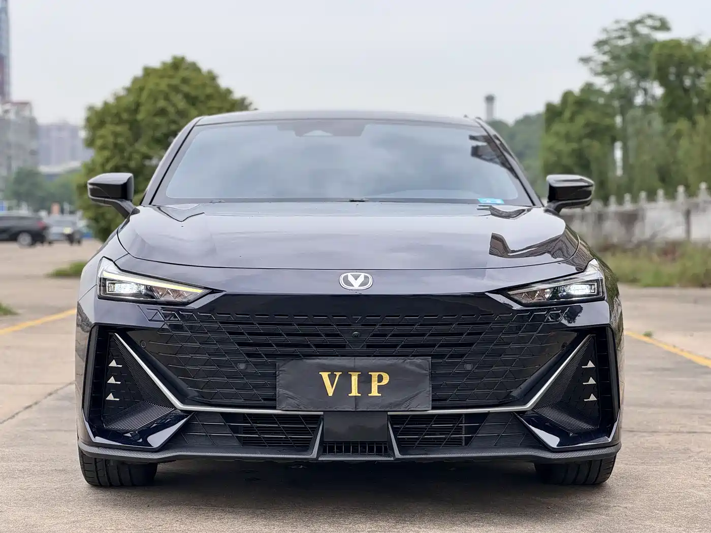 CHANGAN UNI-V