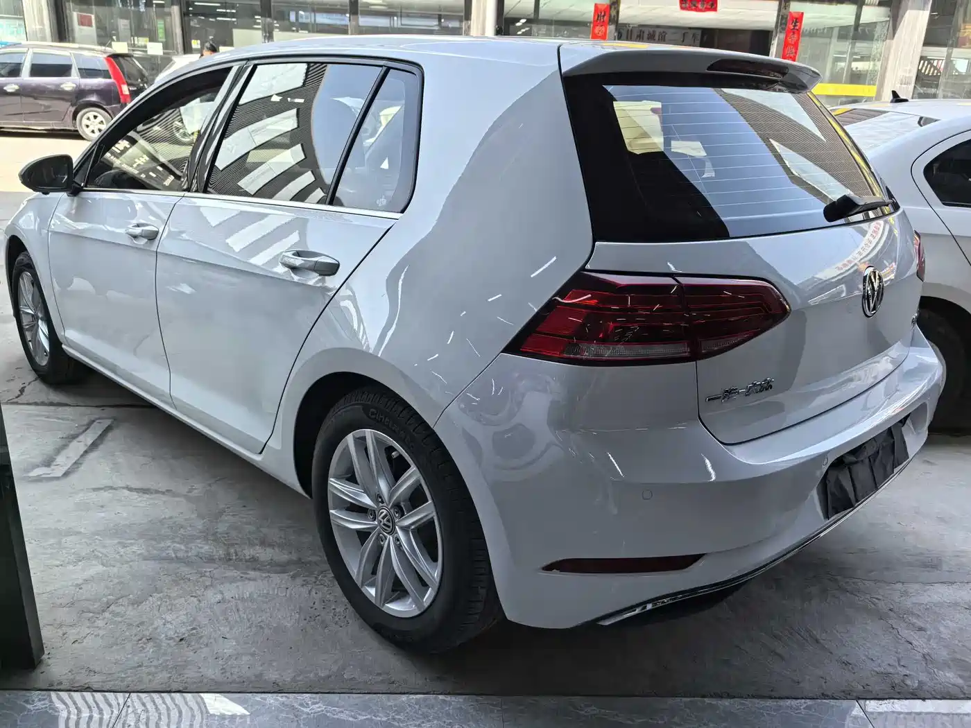 Volkswagen Golf 2018 1.6L Automatic Comfort фото 5