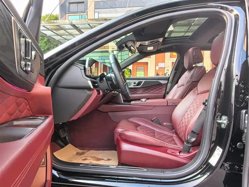 Cadillac CT6 2023 28T Platinum Model фото 5