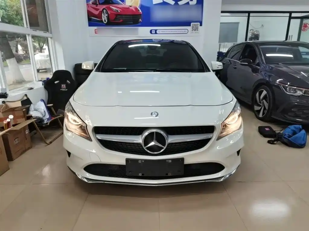 Mercedes-Benz CLA (Import) 2016 Facelift CLA 200 Sport фото 3