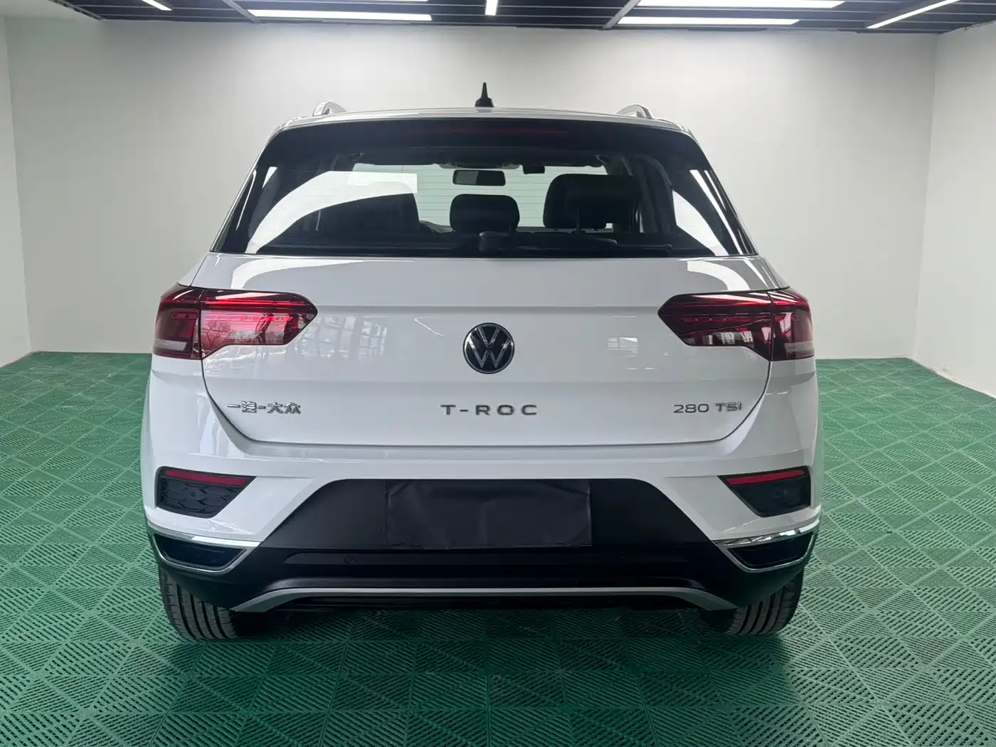 VOLKSWAGEN T ROC EXPLORING SONGS