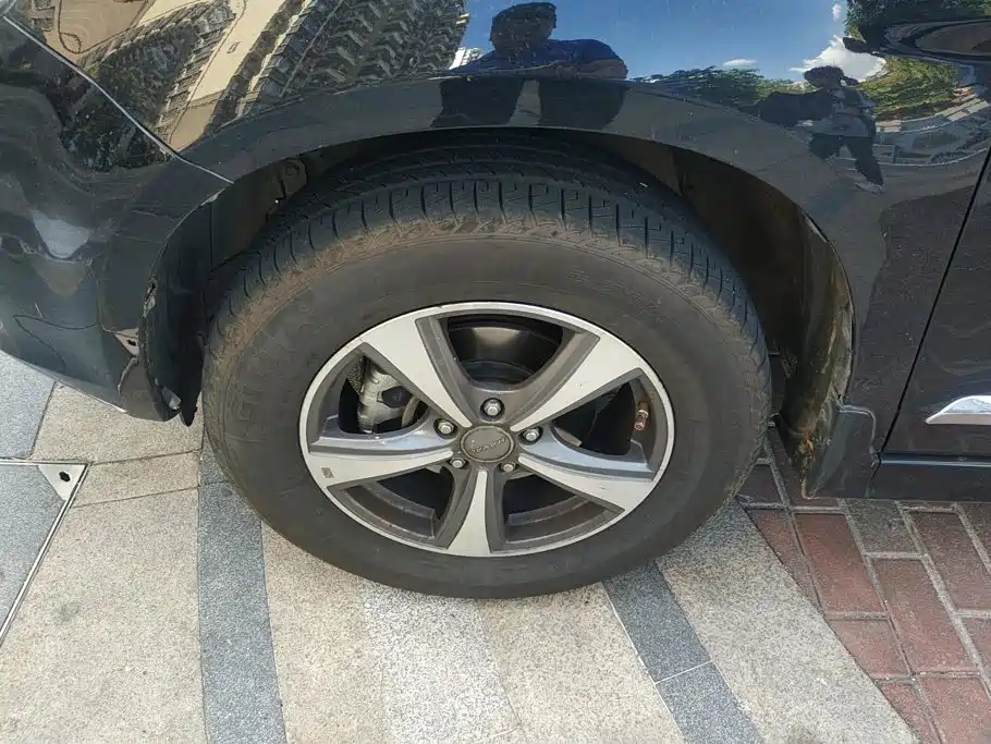 Фото 6 - Haval H6
