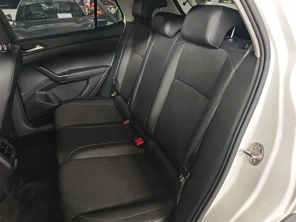 Volkswagen Tanying 2021 200TSI DSG Joy Smart Connect Edition фото 17