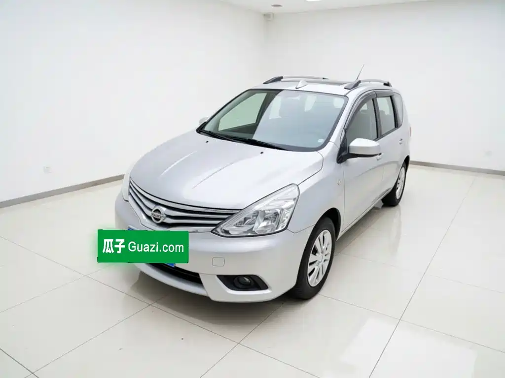 Nissan Livina 2015 2015 1.6XE CVT Comfort Connect Edition