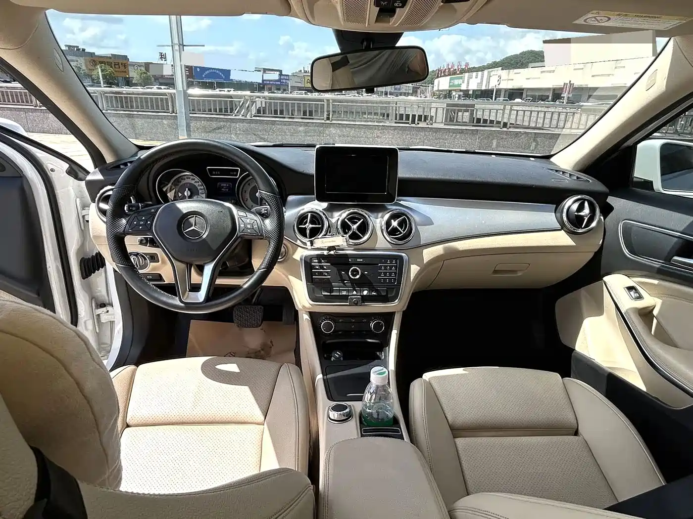 Mercedes-Benz GLA 2016 GLA 200 Dynamic фото 6