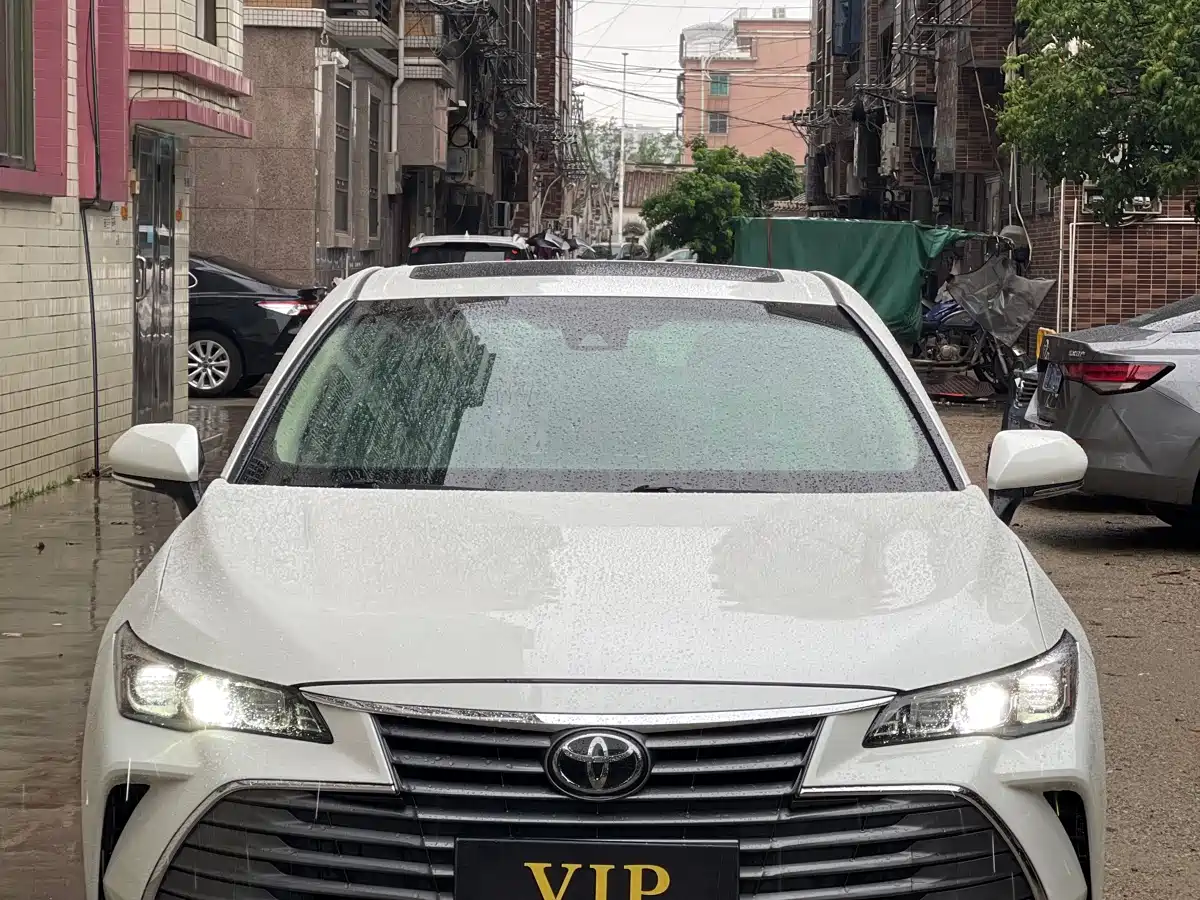Toyota Avalon 2019 2.0L Luxury Edition (China VI) фото 3