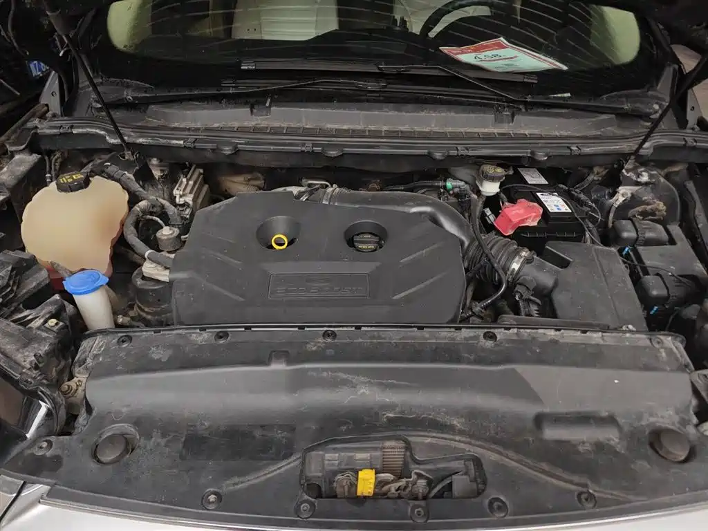 Фото 20 - Ford Edge