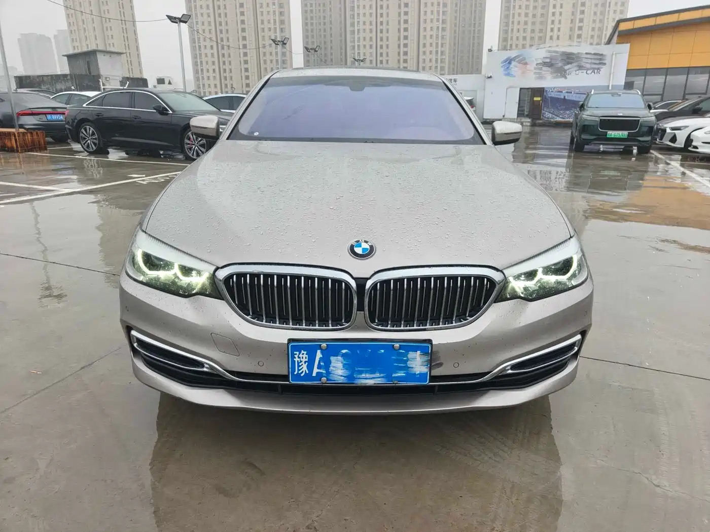 BMW 5 Series 2020 525Li Luxury Package фото 2