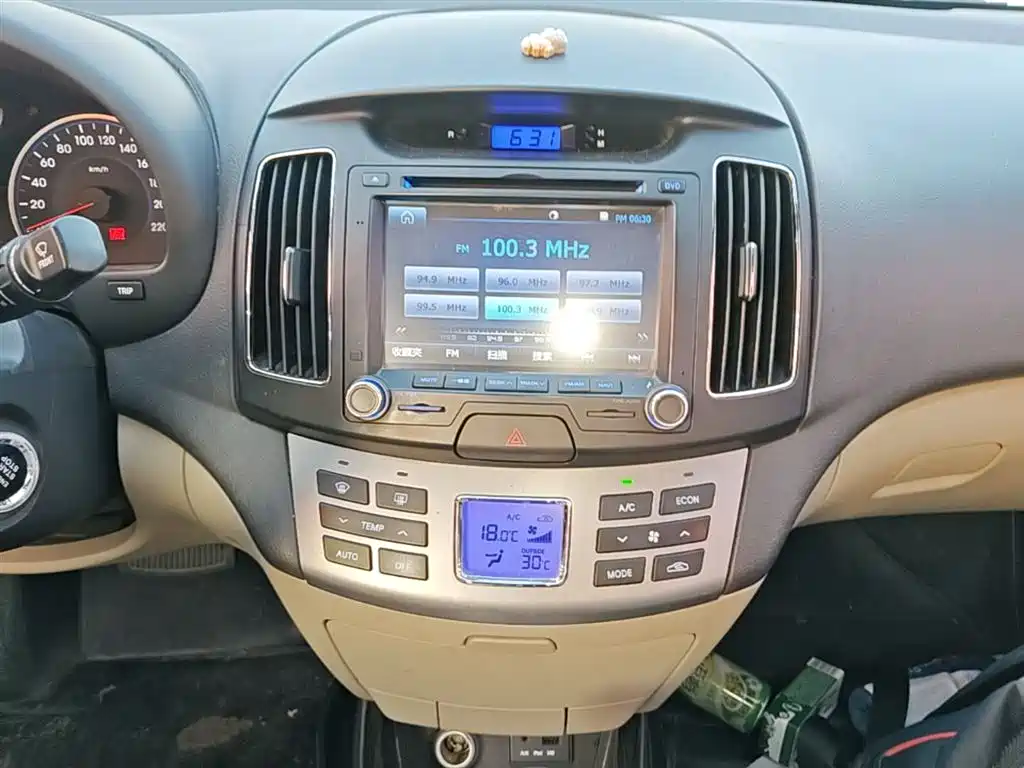 Hyundai Elantra 2011 1.6L Automatic Luxury фото 13