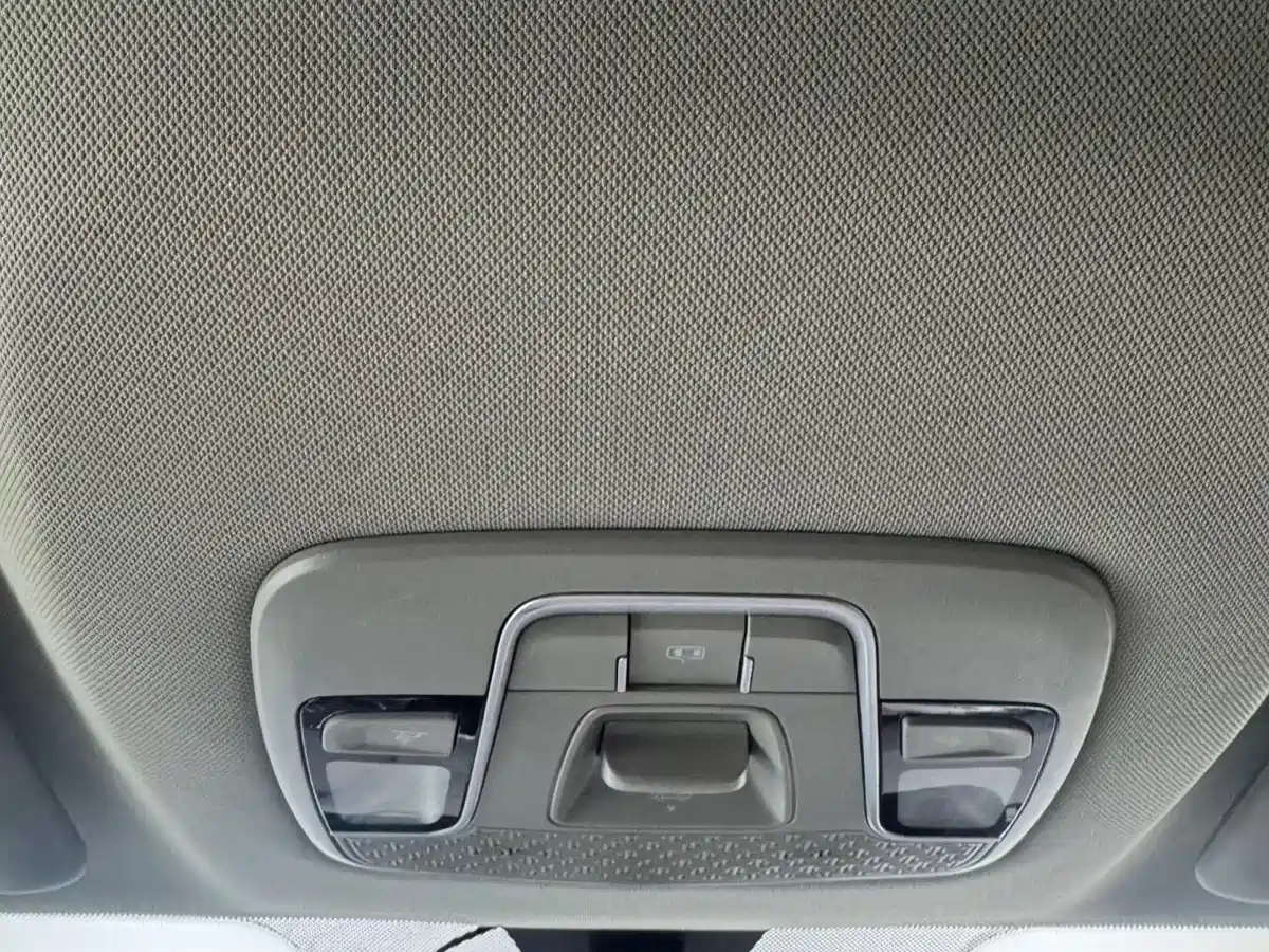 GEELY AUTOMOBILE BINYUE