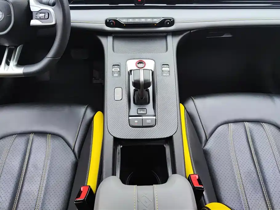 GAC Trumpchi Trumpchi Emkoo 2023 Shadow Leopard H High-Efficiency Hybrid фото 16